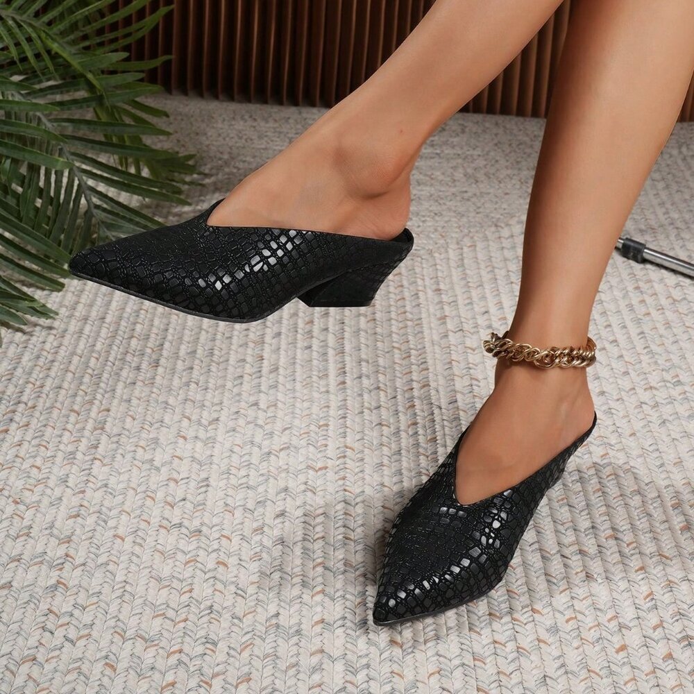 Black Elegant Vacation Women's Faux Leather Mule Shoes - Picture 2 of 5